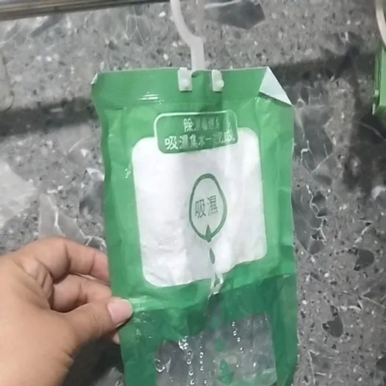AntiHumid, sacchetti appesi per il controllo dell'umidità (5 pz.) - Image 5