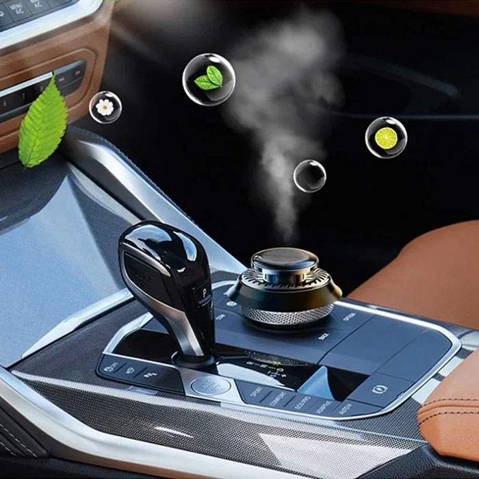 Il deodorante per auto ruota di 360 gradi e distribuisce uniformemente la fragranza in tutta la stanza!