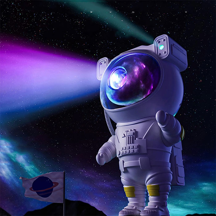 Una lampada a LED proietta l'aspetto dello spazio e della polvere galattica sul muro o sul soffitto!