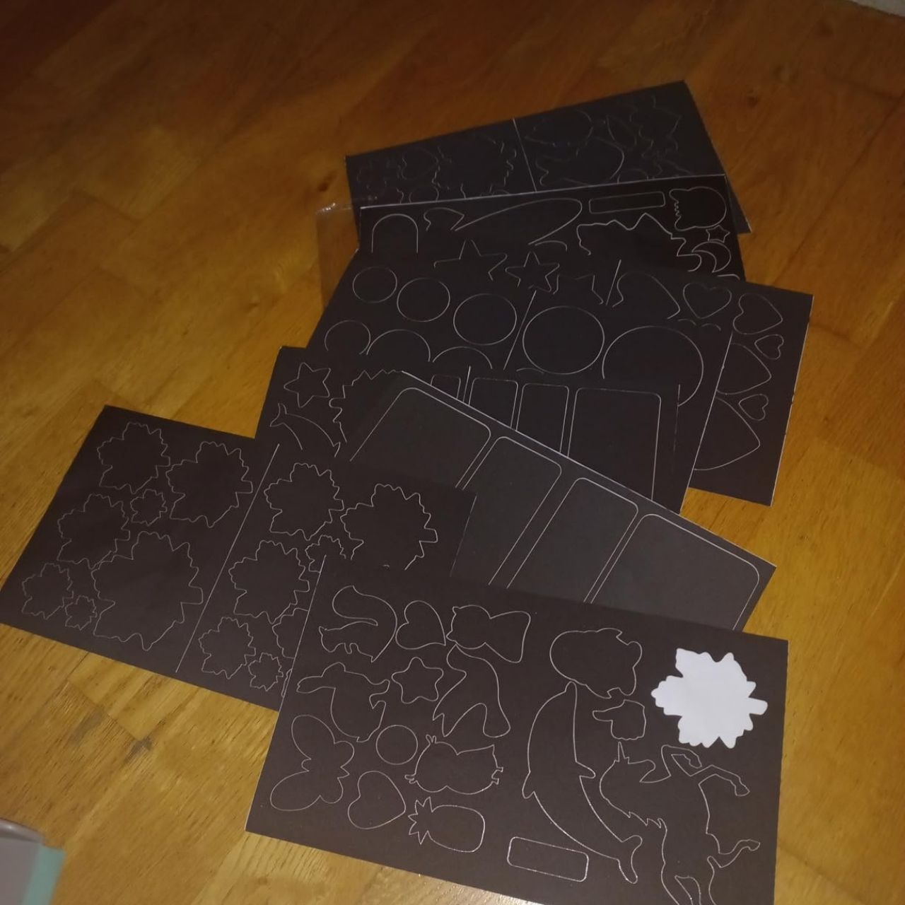 FixPatch, toppe autoadesive per la riparazione di indumenti - Image 10