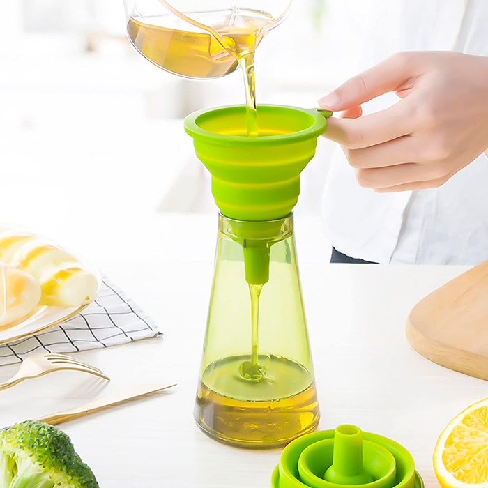 Realizzato in silicone resistente e sicuro per gli alimenti.