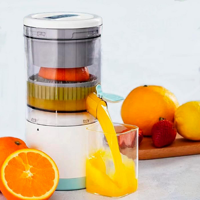 Lo spremiagrumi è adatto a tutti i tipi di frutta con polpa: mele, pere, mango, papaya, anguria, pesche, uva, fragole...