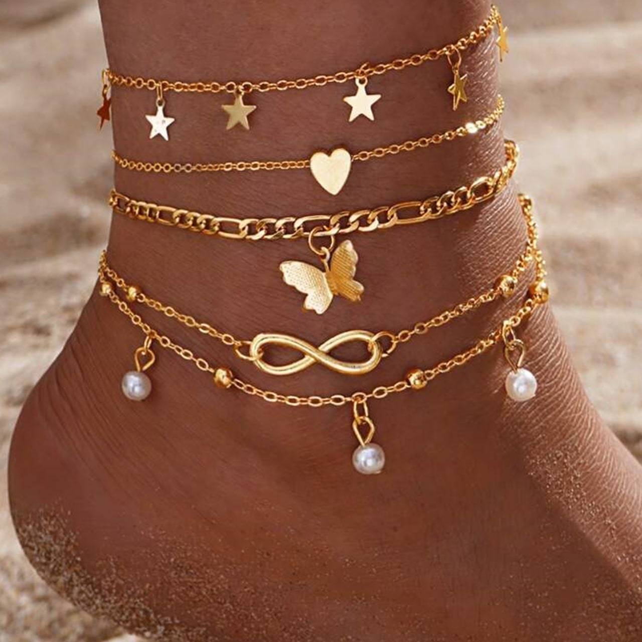 Quattro bellissimi braccialetti per caviglia in un set!
