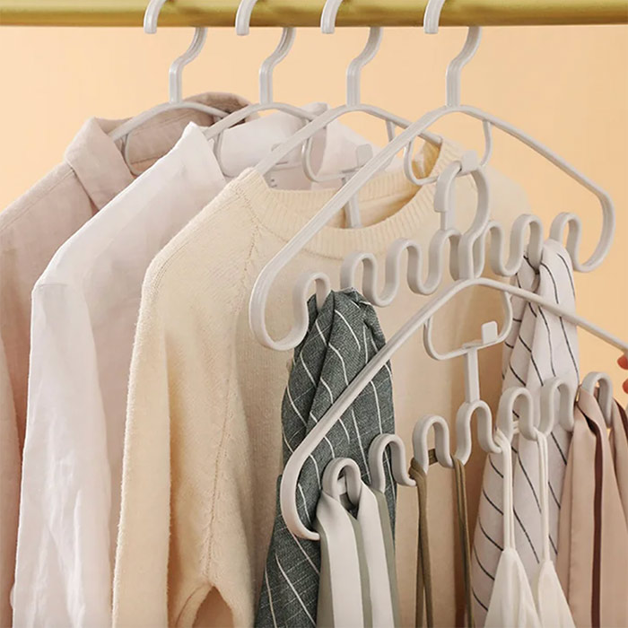 La gruccia è adatta per diversi tipi di abbigliamento!
